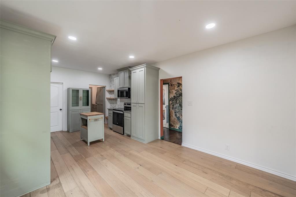 Ervay Street Heights - Residential