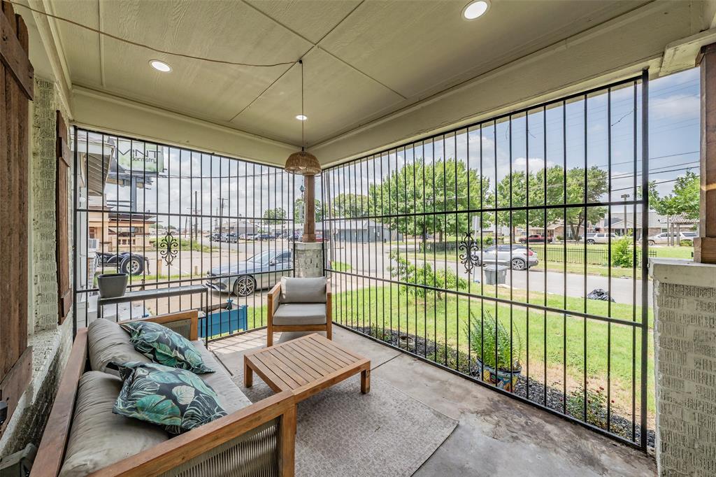 Ervay Street Heights - Residential