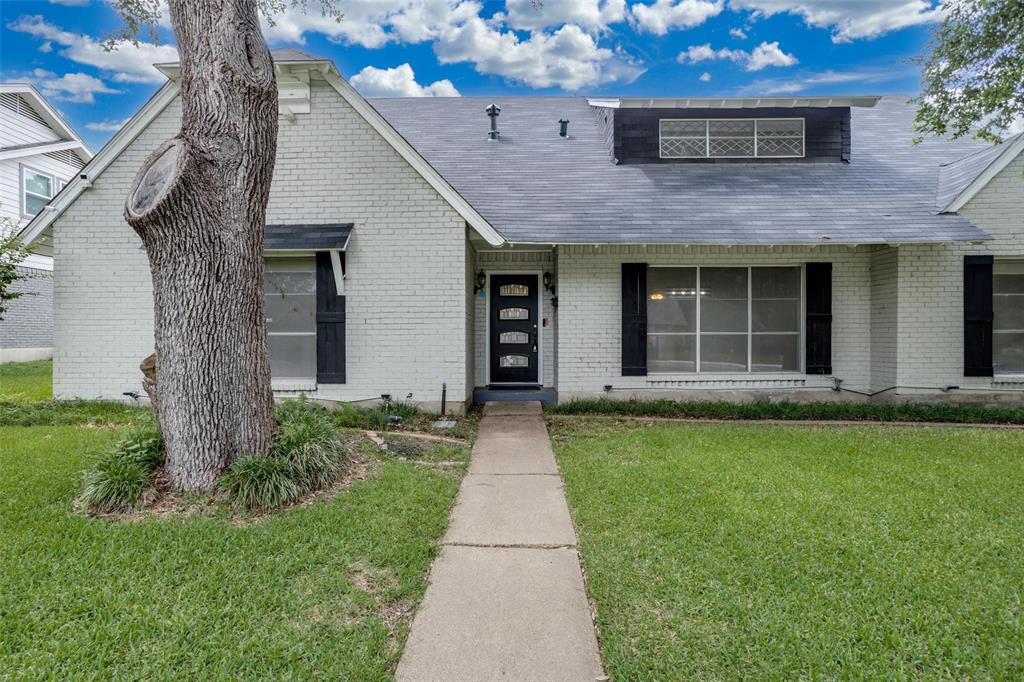 Glen Oaks #11 - Residential