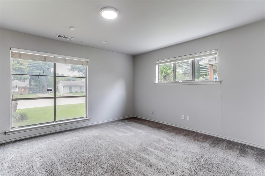 Glen Oaks #11 - Residential