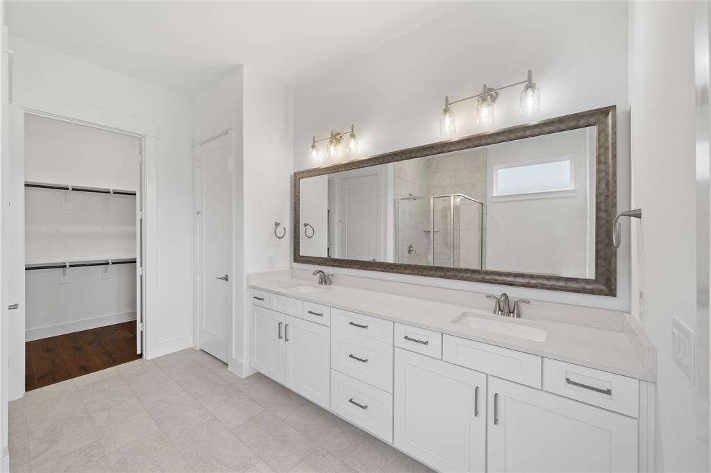 Del Webb Trininty Falls - Residential