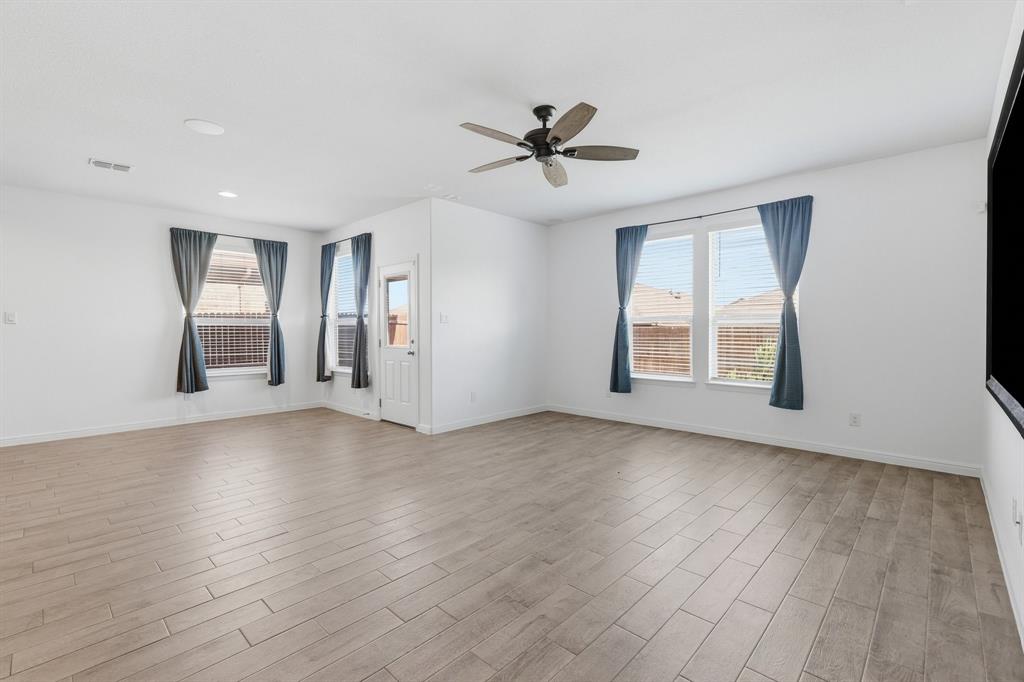 Trails of Elizabeth Crk - Residential