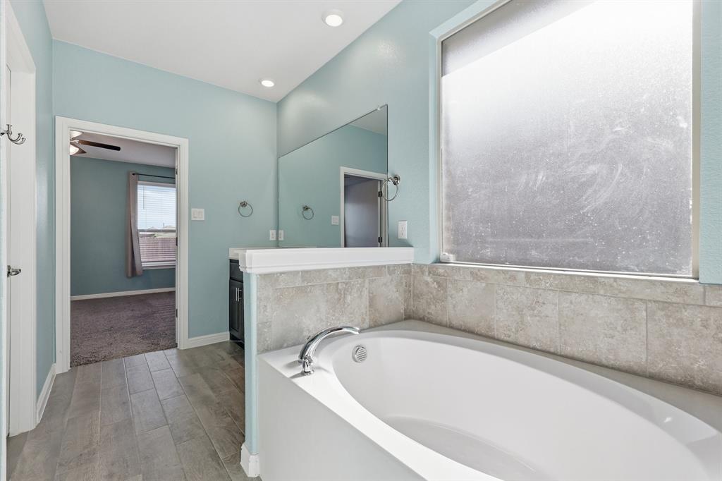 Trails of Elizabeth Crk - Residential
