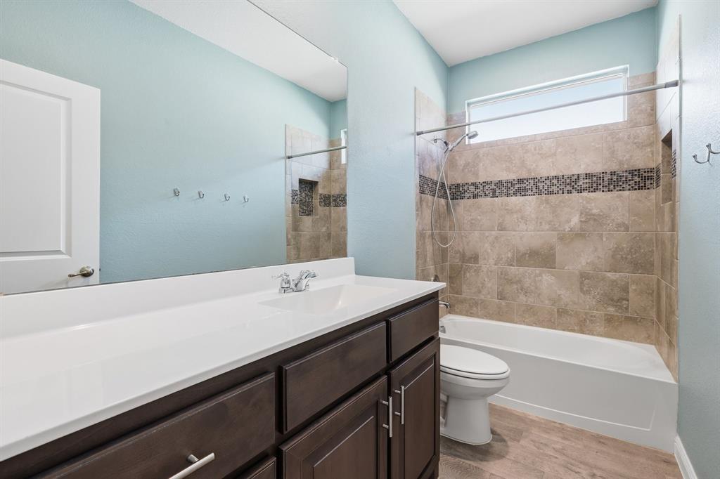Trails of Elizabeth Crk - Residential
