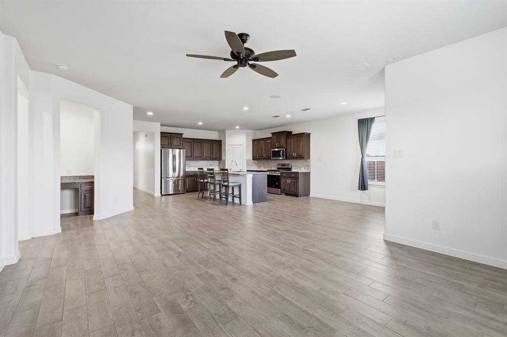 Trails of Elizabeth Crk - Residential