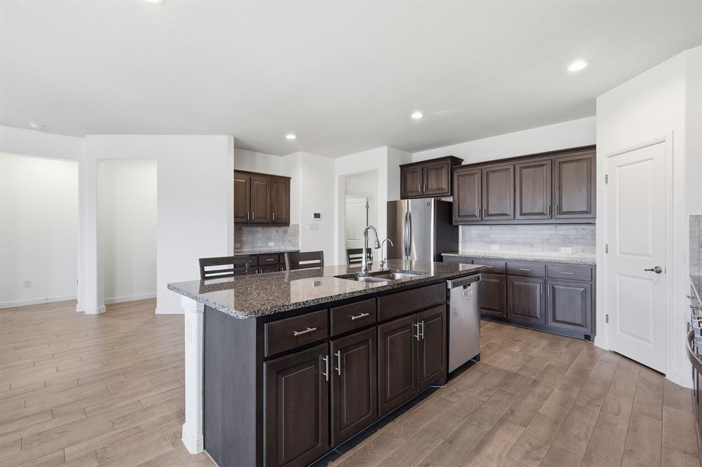 Trails of Elizabeth Crk - Residential