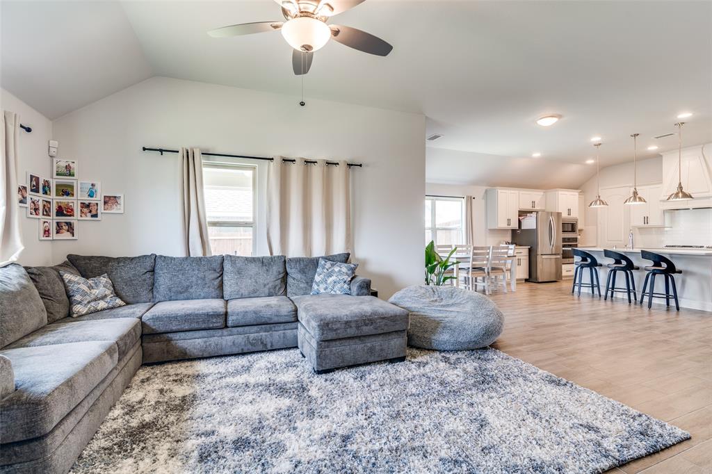 Woodland Crk Ph 3 - Residential Lease