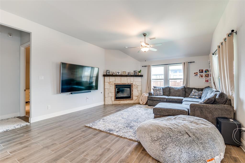 Woodland Crk Ph 3 - Residential Lease