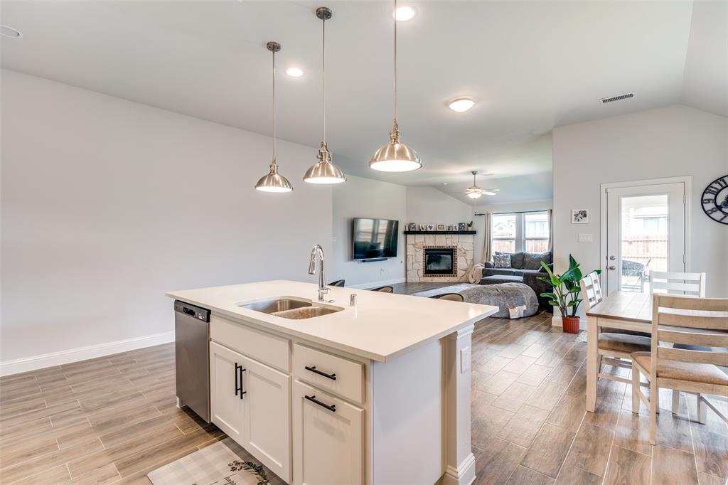 Woodland Crk Ph 3 - Residential Lease