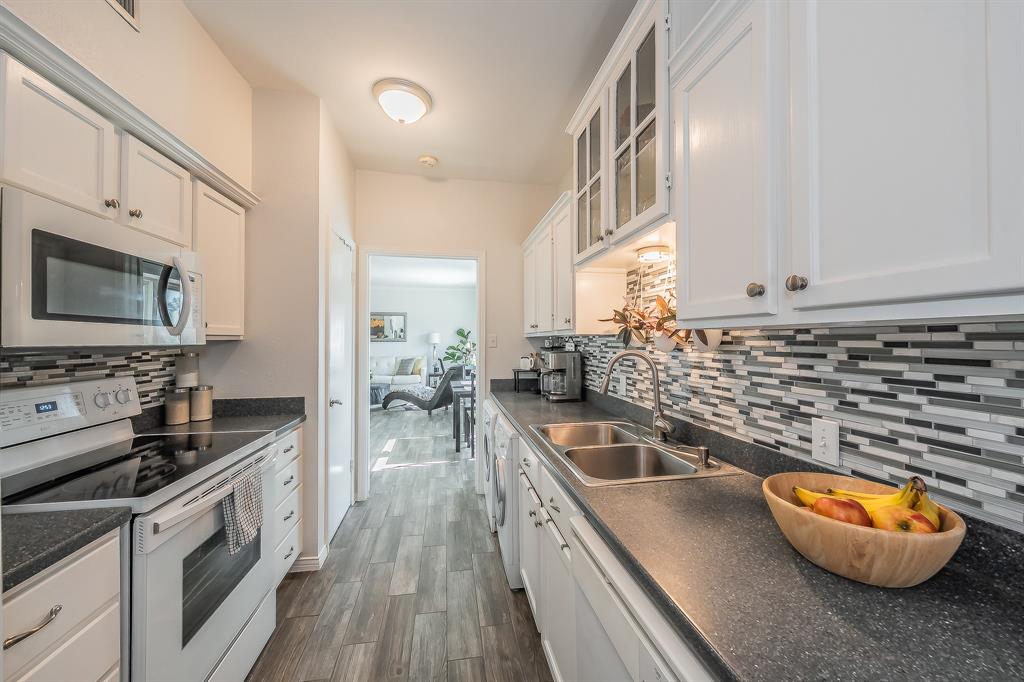Royale Orleans South Condo - Residential