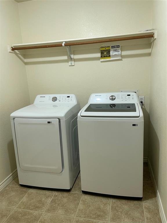 Arbor Lakes Add - Residential Lease