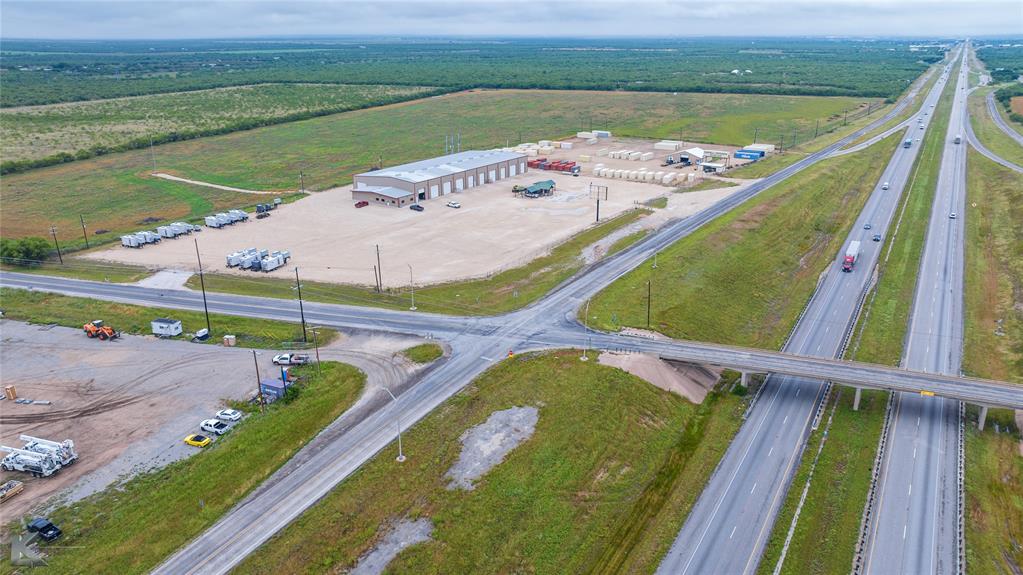 R383 - Commercial Sale