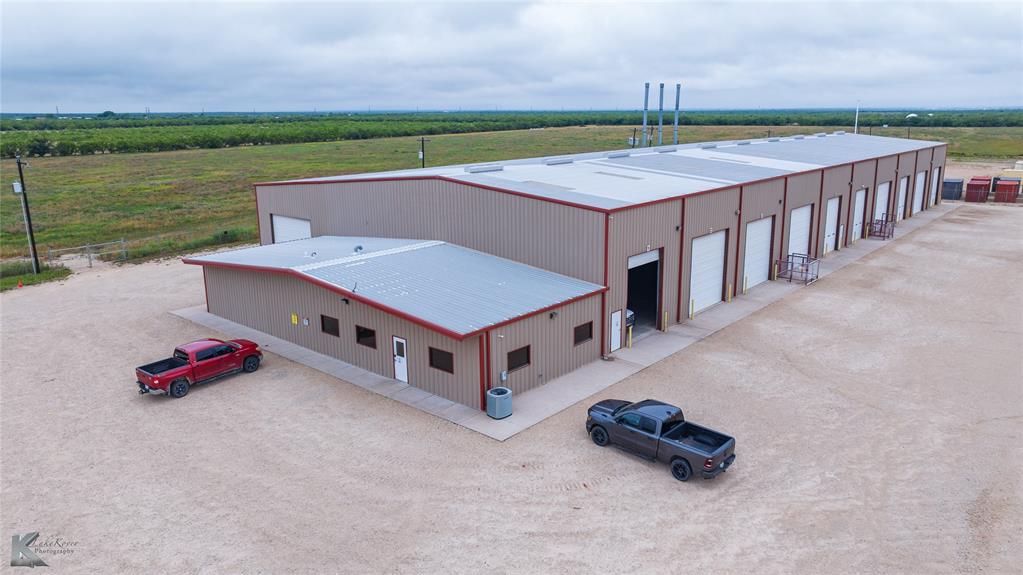 R383 - Commercial Sale