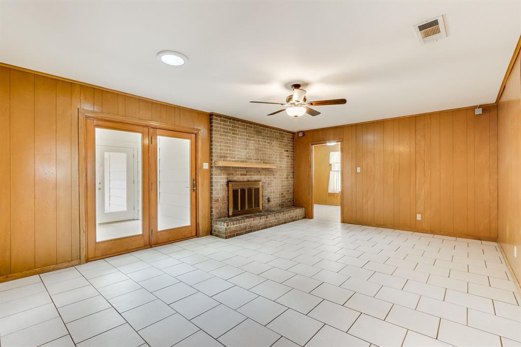 Royal Acres Add - Residential Lease
