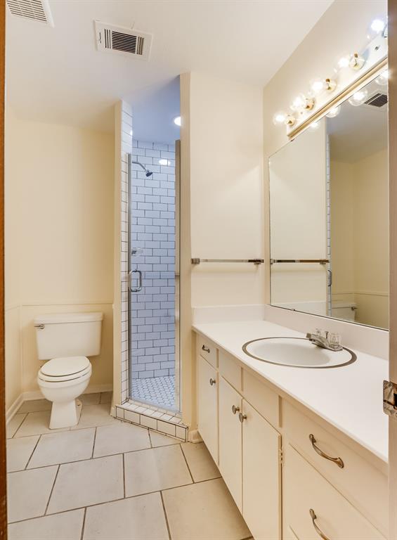 Royal Acres Add - Residential Lease