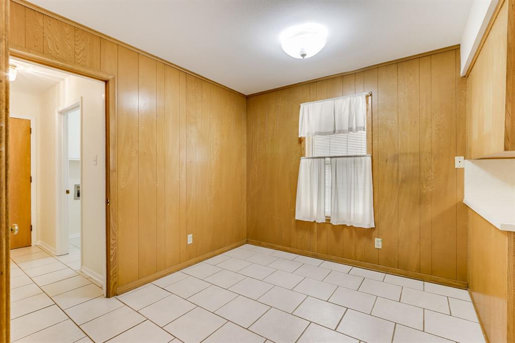 Royal Acres Add - Residential Lease