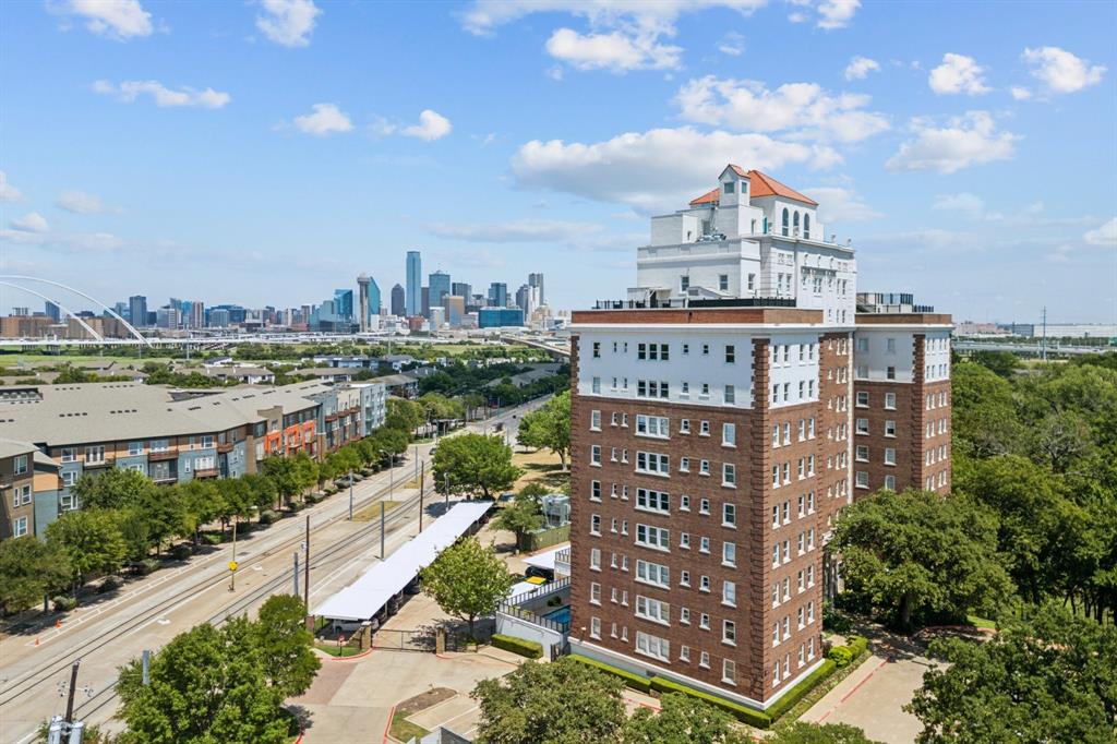 Lake Cliff Tower Condo - Residential