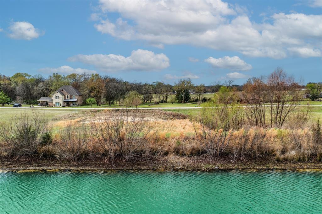 HONEYSUCKLE CREEK PHASE II & III - Land