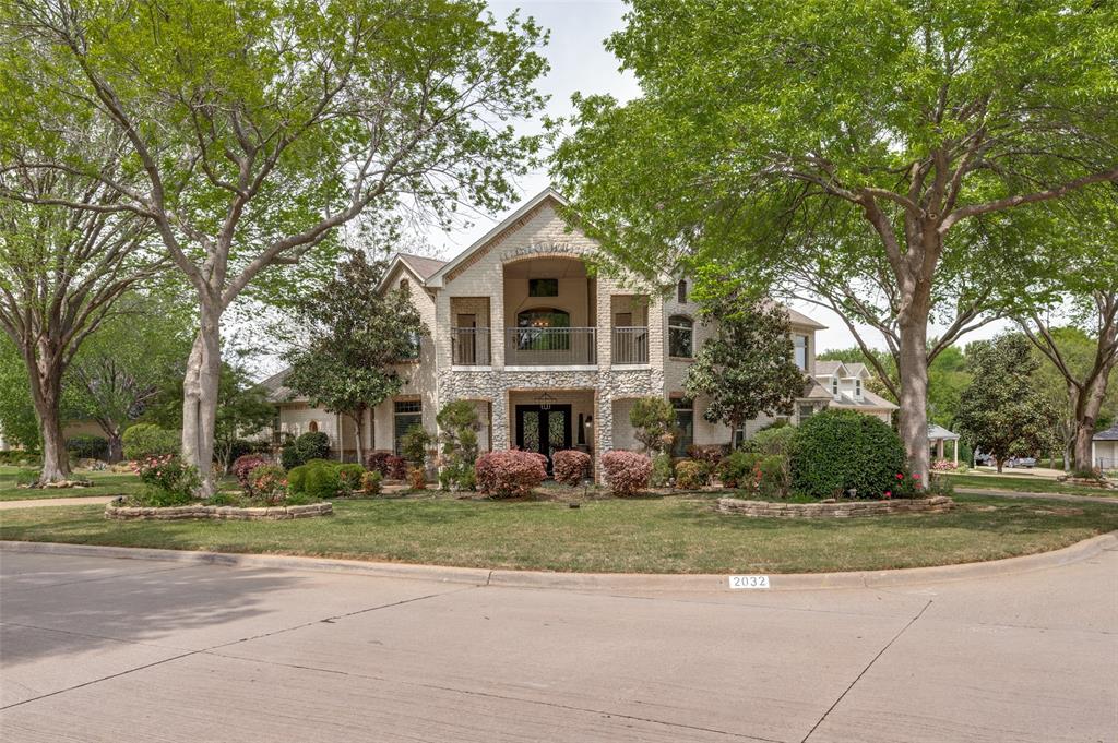 Exquisite custom-built home on a beautifully landscaped corner lot. This stunning 4-bedroom, 5-bath home offers a refined blend of luxury, comfort, and thoughtful design throughout. Situated on a meticulously maintained lot, the spacious open-concept layout is ideal for both everyday living and effortless entertaining.
The gourmet kitchen features stainless steel appliances, ceramic tile flooring, a dedicated butler’s area, and ample counter space, seamlessly connecting to the main living areas. The open living room is highlighted by soaring ceilings, a statement chandelier, and picturesque views of the backyard oasis, creating a bright and inviting atmosphere.
The primary suite serves as a private retreat, complete with a cozy fireplace, jetted soaking tub, oversized walk-in shower, and a generous walk-in closet.
Additional spaces include a light-filled sunroom, dedicated home office, and formal dining room. Upstairs, two private patios and a spacious game room with a full wet bar provide versatile areas for relaxation and entertaining.
Step outside to your own backyard retreat featuring a sparkling pool, spa, and cabana, perfect for hosting guests or unwinding in a serene setting.
Ideally located near top-rated schools, shopping, dining, and parks, with convenient access to Highways 287 and 360, this exceptional home offers both elegance and everyday convenience. A must-see to fully appreciate its quality and design.