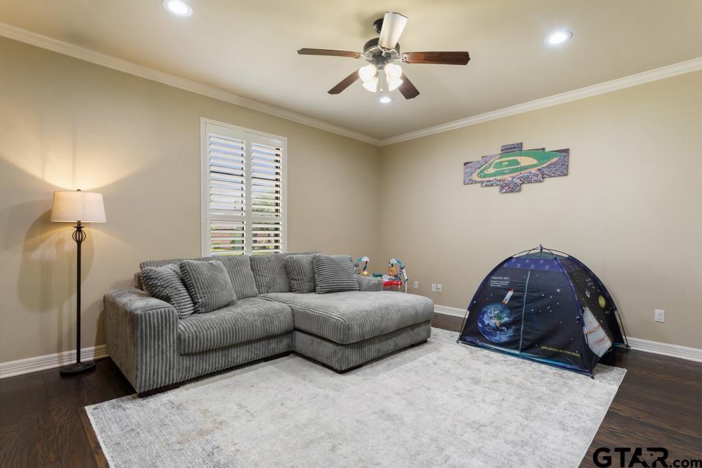 Walnut Hill Village - Residential