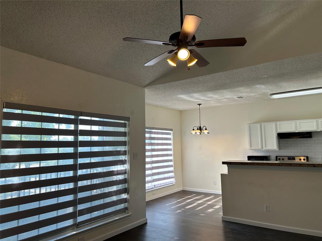 Oaks On The Ridge Condo - Residential