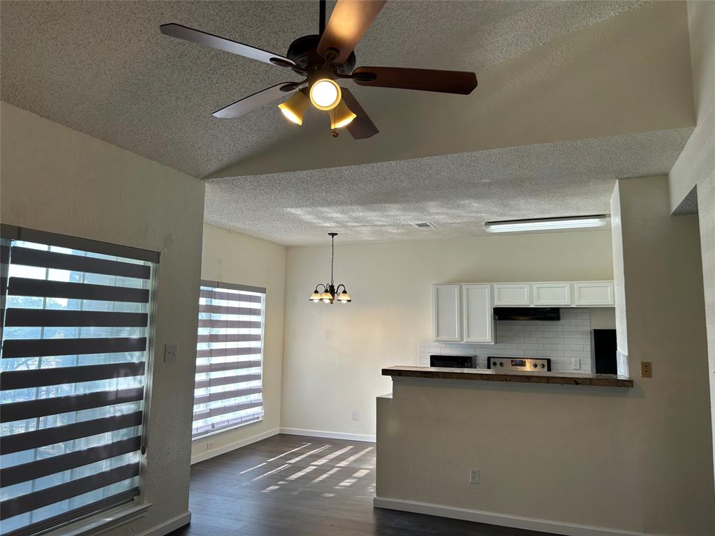 Oaks On The Ridge Condo - Residential