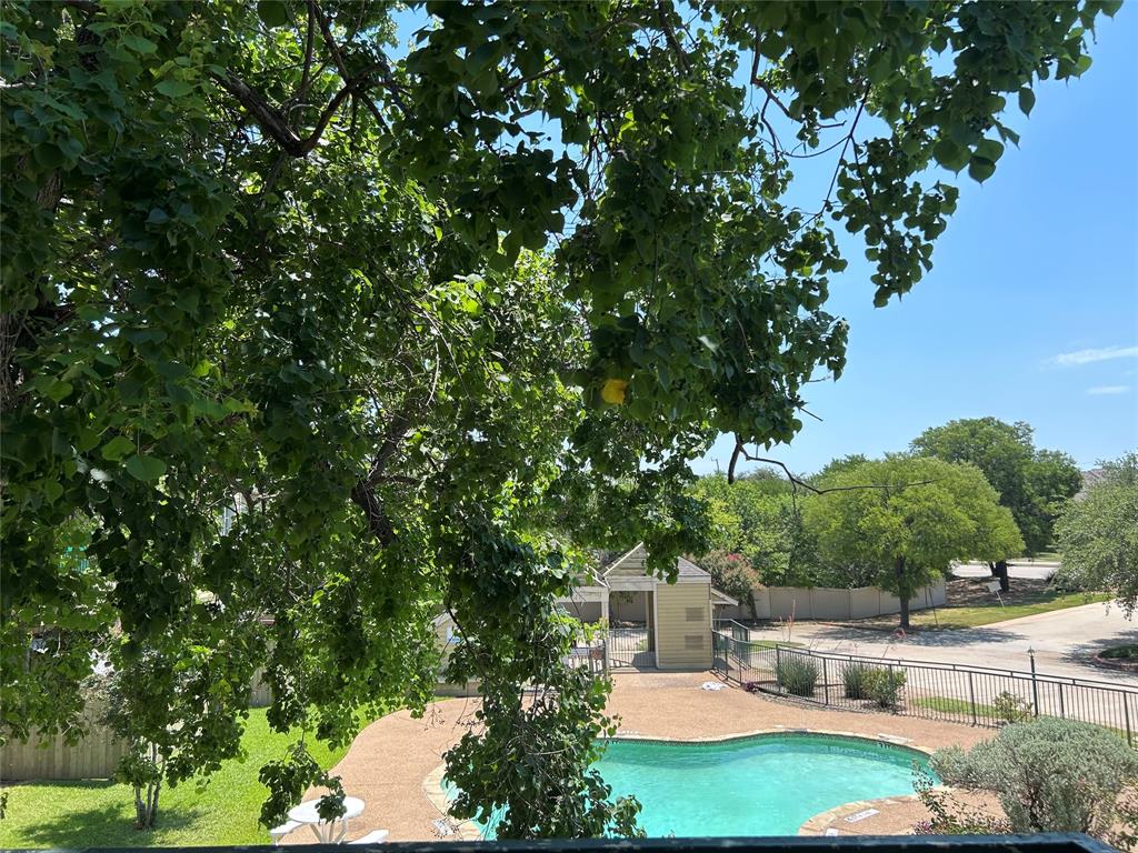 Oaks On The Ridge Condo - Residential