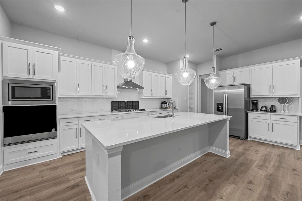 BAYSIDE WEST PH 2 - Residential