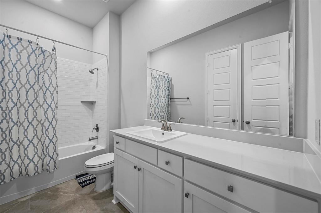 BAYSIDE WEST PH 2 - Residential
