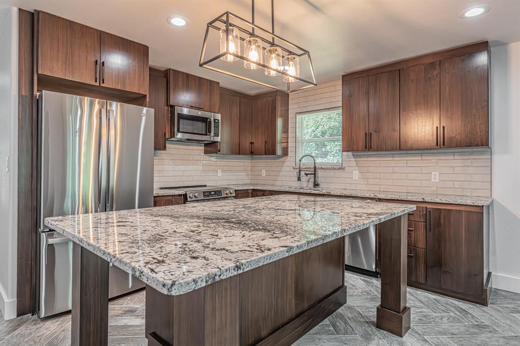 Oak Trail Shores Sec A - Residential