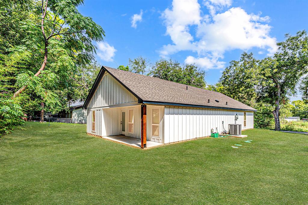 Oak Trail Shores Sec A - Residential
