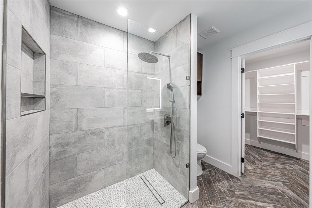 Oak Trail Shores Sec A - Residential
