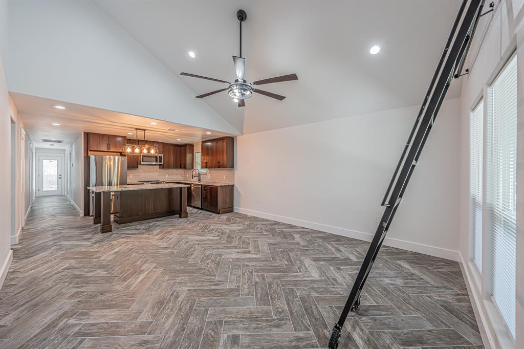 Oak Trail Shores Sec A - Residential