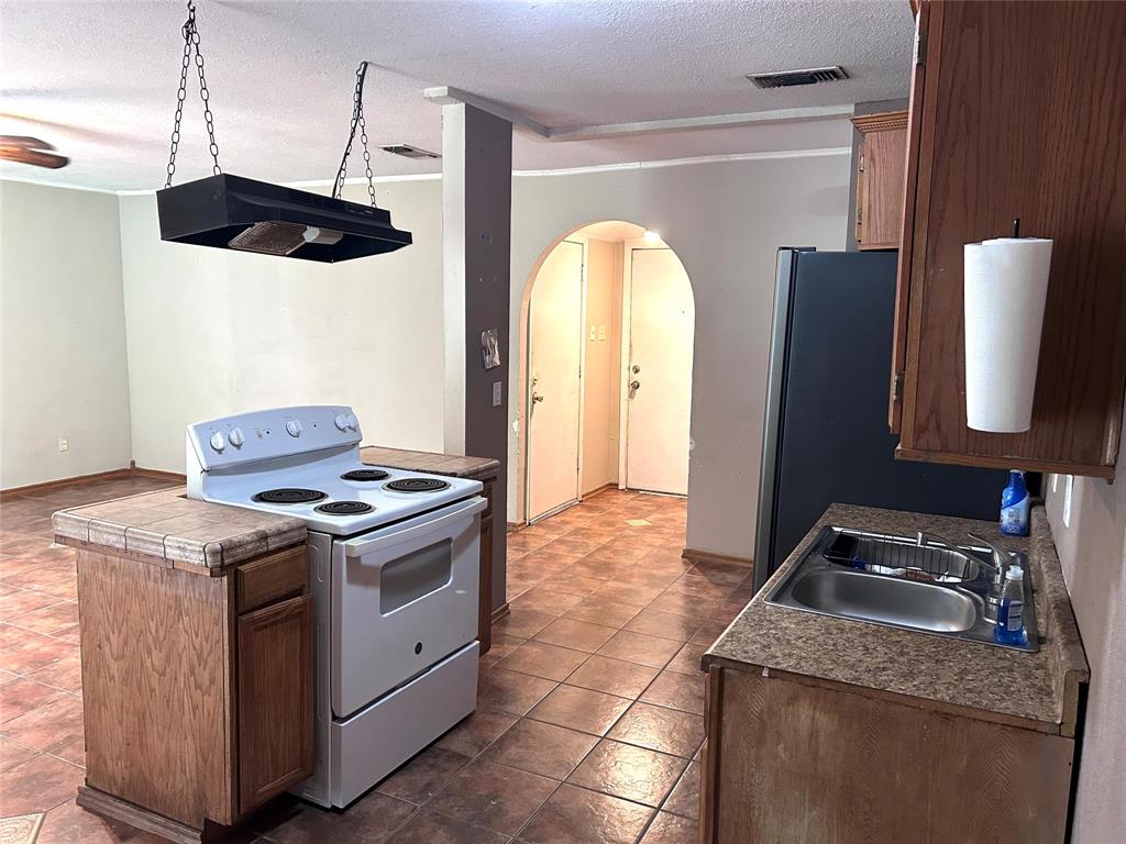 Fairwoods 01 - Residential