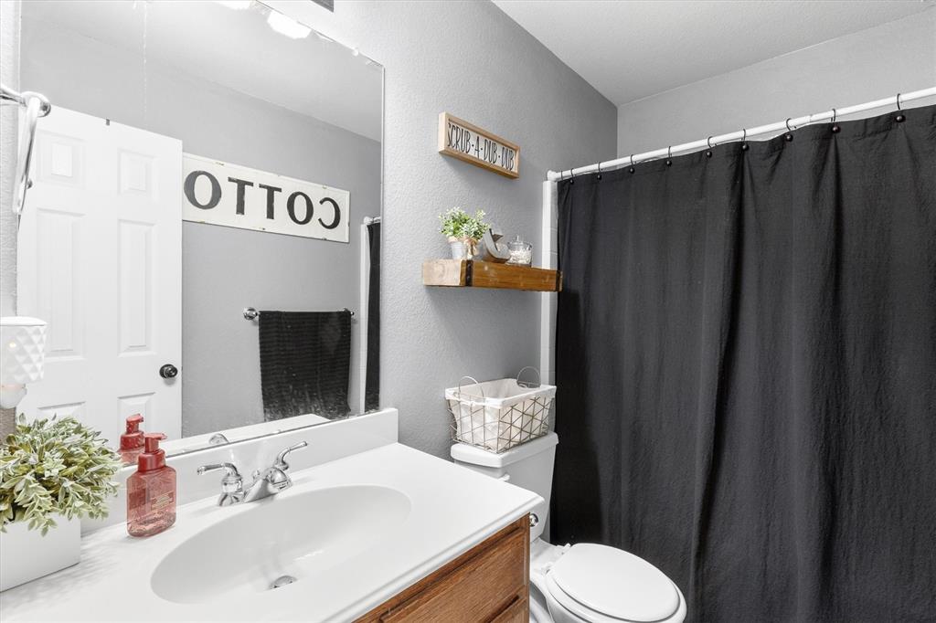 Bridle Trails Estates Ph II - Residential