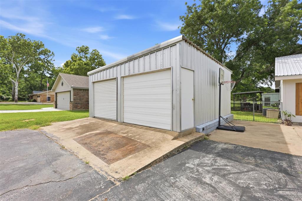 BBB&CRR Co - Residential
