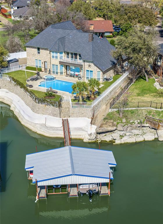 Lake Country Secret Harbour - Residential