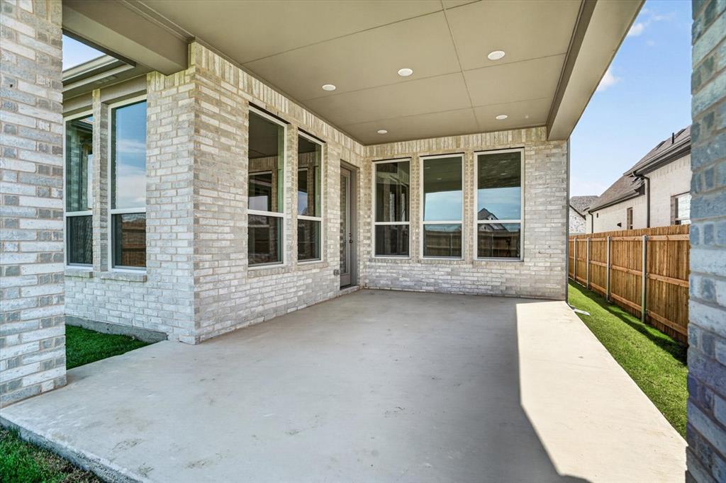 Tavolo Park - Residential