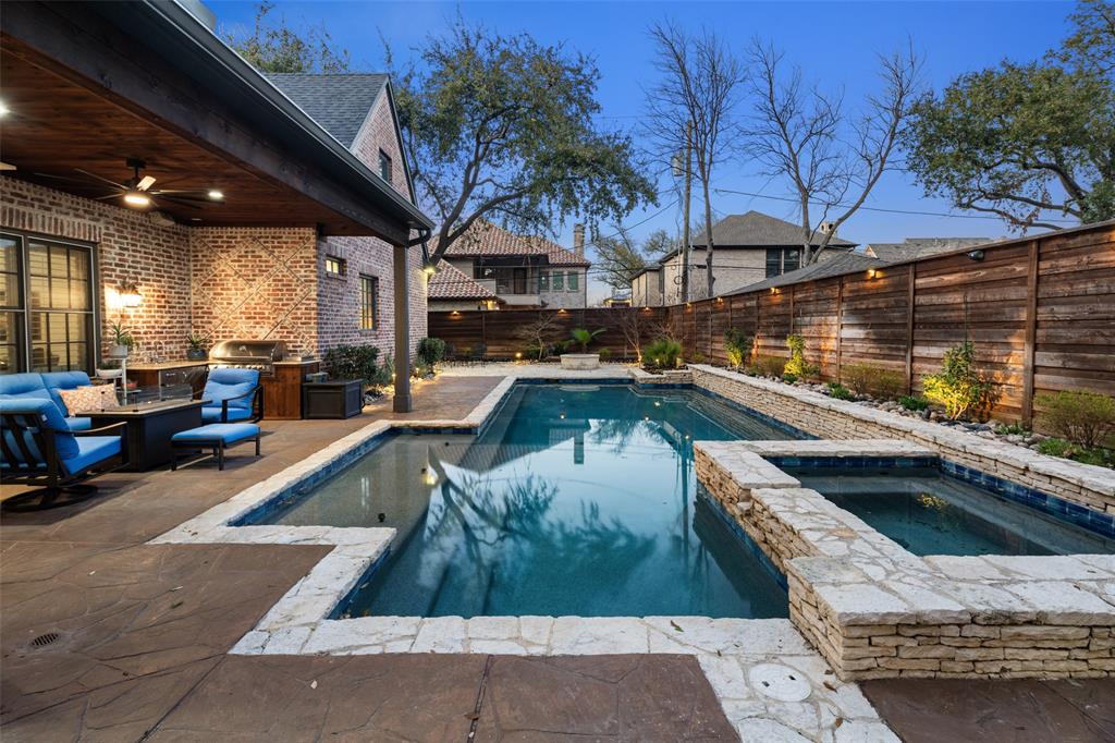 Pemberton NO #3 - Residential