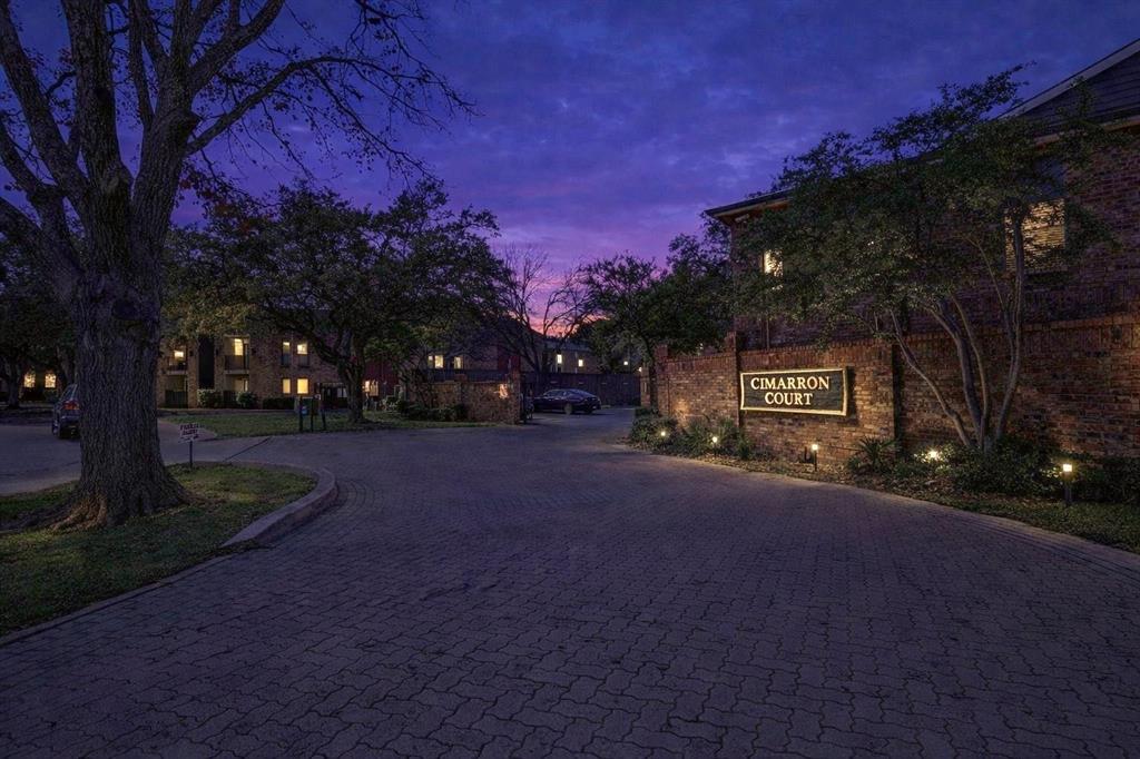 Cimarron Court Condo Ph 1 - Residential