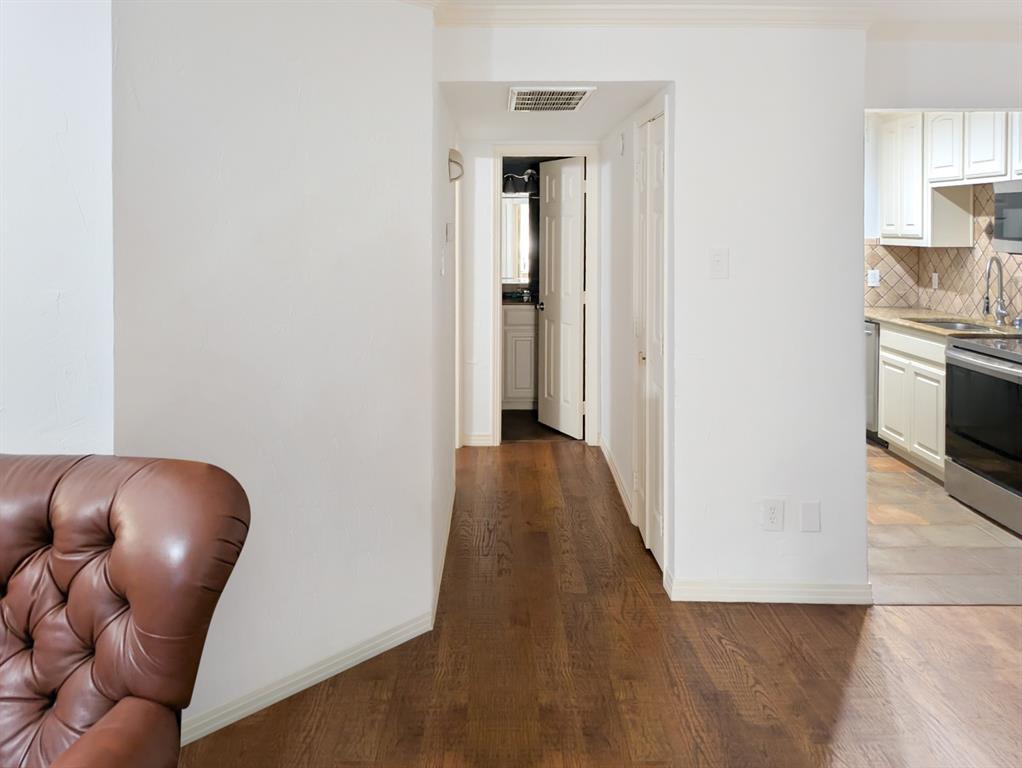 Cimarron Court Condo Ph 1 - Residential