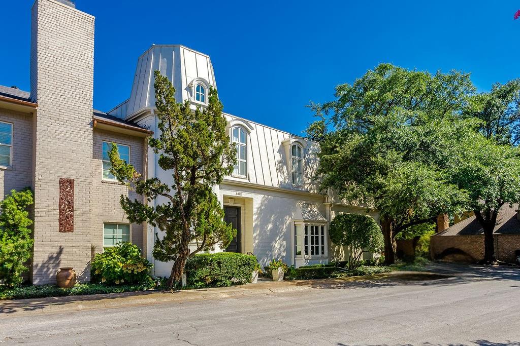 Highland Park West Twnhms Mccleary - Residential