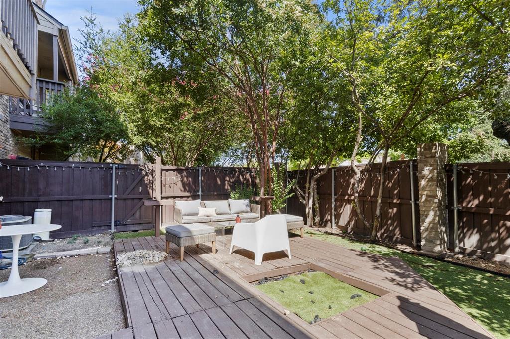 Oaks On Montfort Ph 02 03 04 - Residential