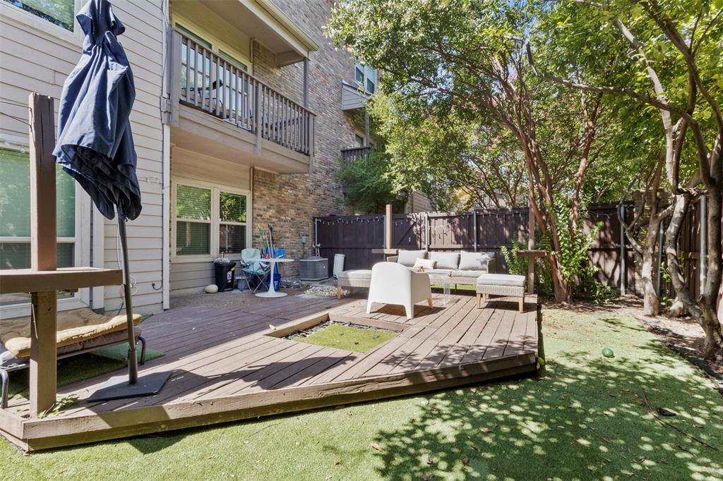 Oaks On Montfort Ph 02 03 04 - Residential