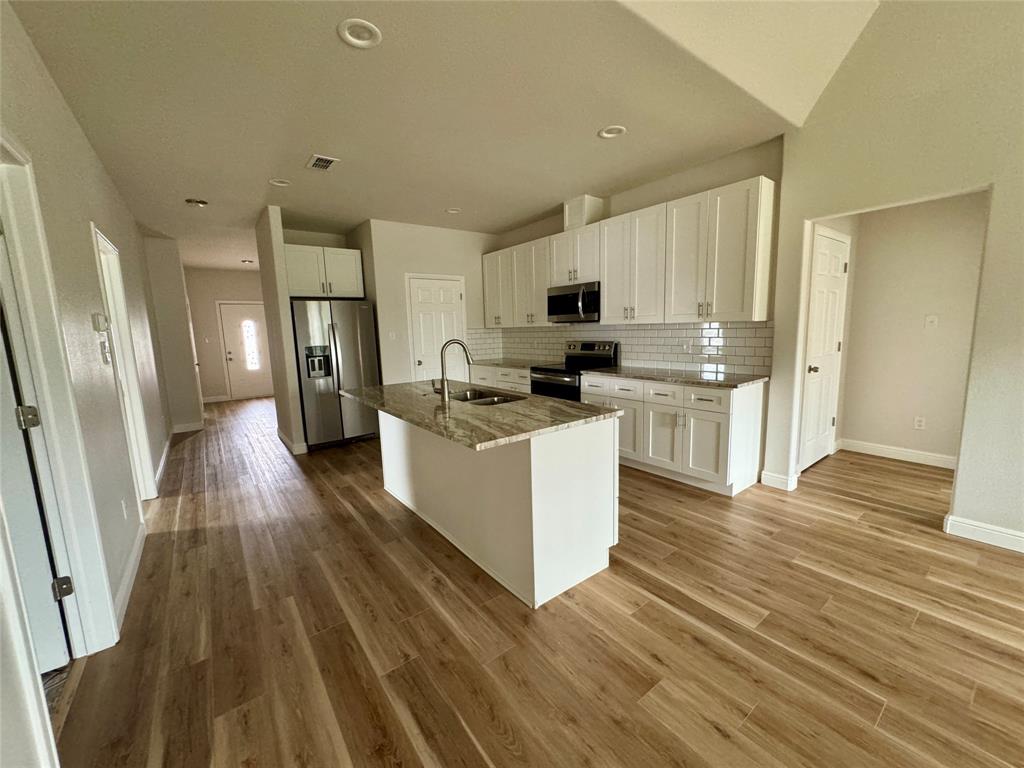 Canyon Creek - Residential Lease