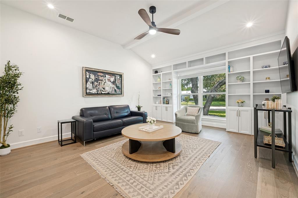 Midway Hills 05 - Residential