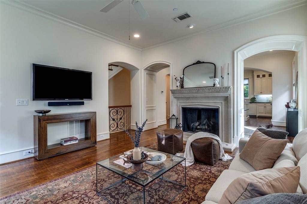 Highland Gates On Katy Trail Condo - Residential
