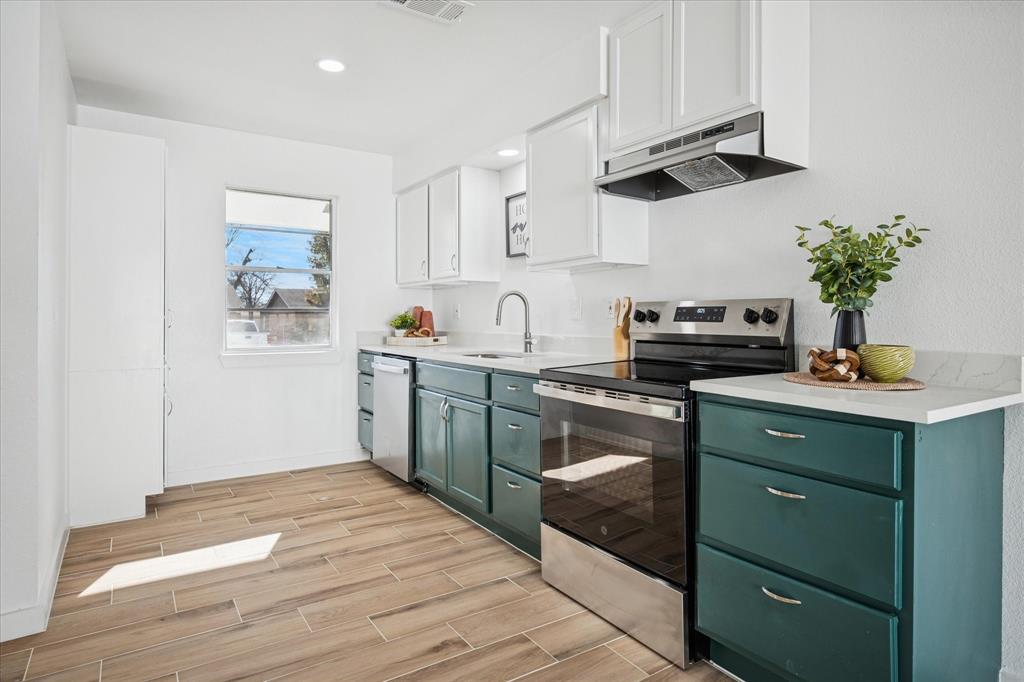 GARDEN OAKS 6 - Residential