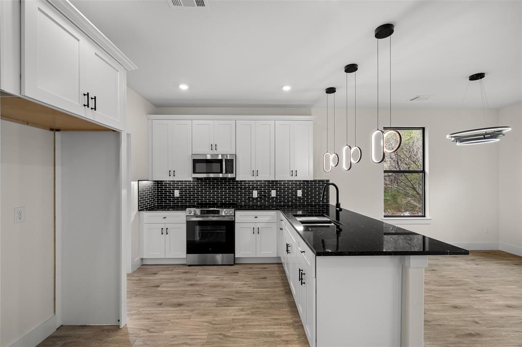 Canyon Creek - Residential