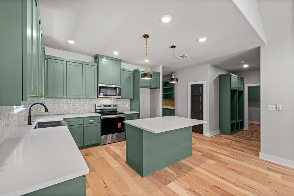 Western Hills Harbor - Residential